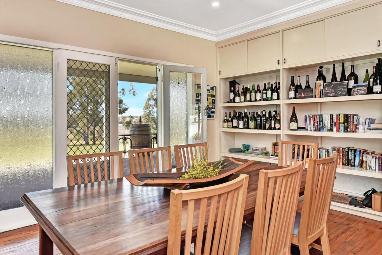 Glandore Vineyard Homestead. Home To A Onsite Cellar Door Pokolbin Exterior photo