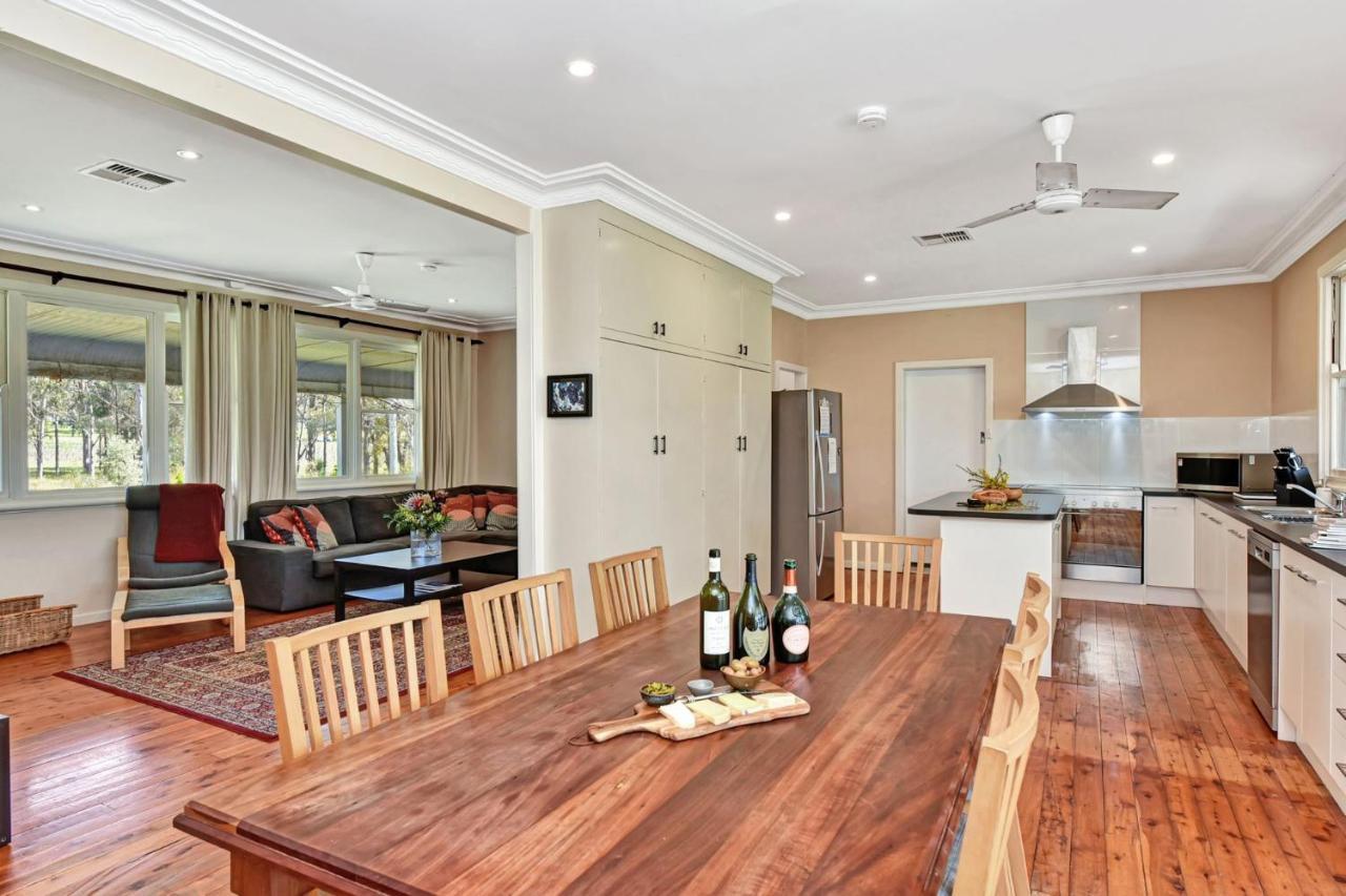 Glandore Vineyard Homestead. Home To A Onsite Cellar Door Pokolbin Exterior photo