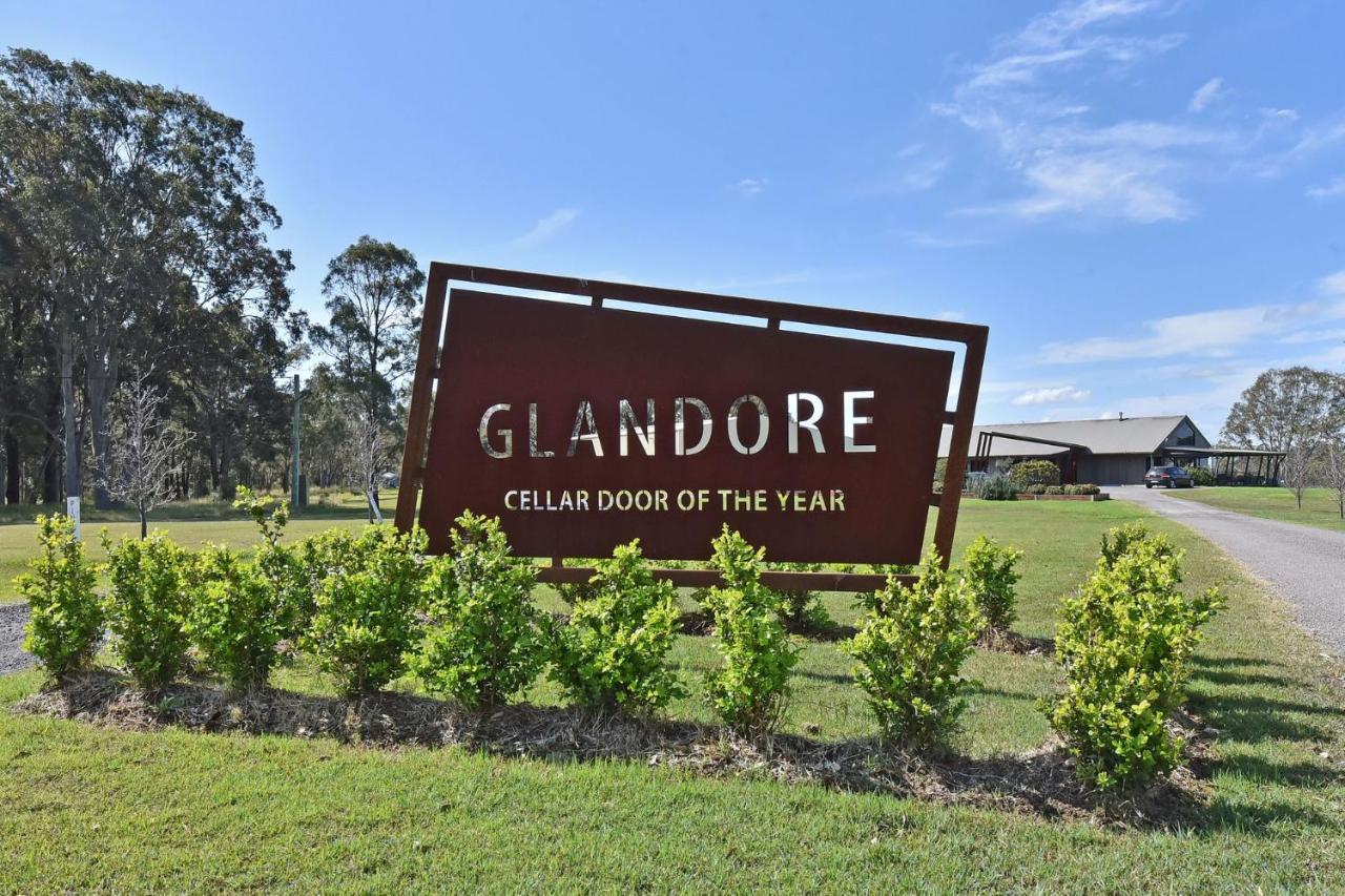 Glandore Vineyard Homestead. Home To A Onsite Cellar Door Pokolbin Exterior photo