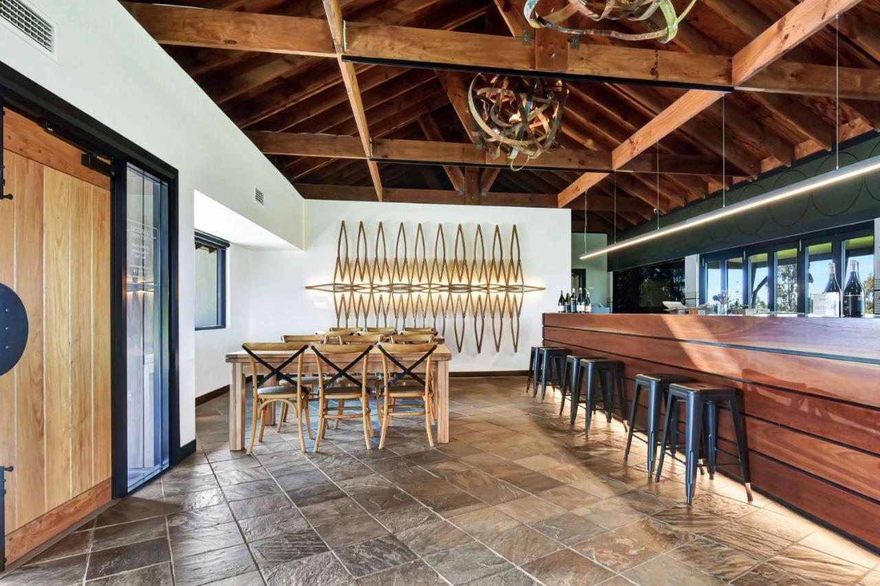 Glandore Vineyard Homestead. Home To A Onsite Cellar Door Pokolbin Exterior photo